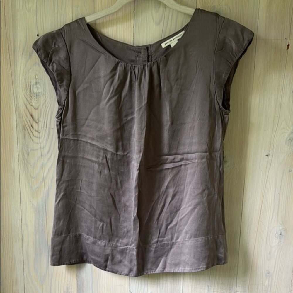 Banana Republic Silk CapSleeve Blouse Size S